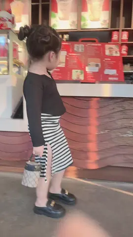bài tủ là vứt cái giỏ liền🤣🤣