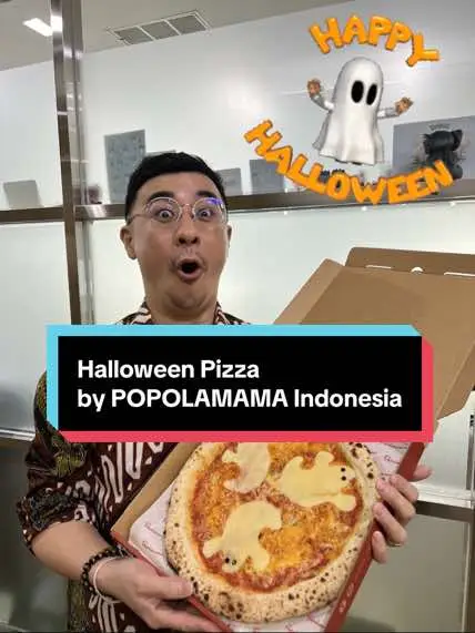 Tergemassss… Halloween themed pizza with mozzarella cheese boo buddies 👻 👻 👻 Only in POPOLAMAMA INDONESIA Limited time only from 27th to 31st October 2023 