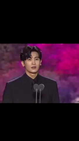 이 둘이 같은 그룹이라는 게 레전드 #추천 #fyp #백상예술대상 #박형식 #임시완 #제국의아이들 