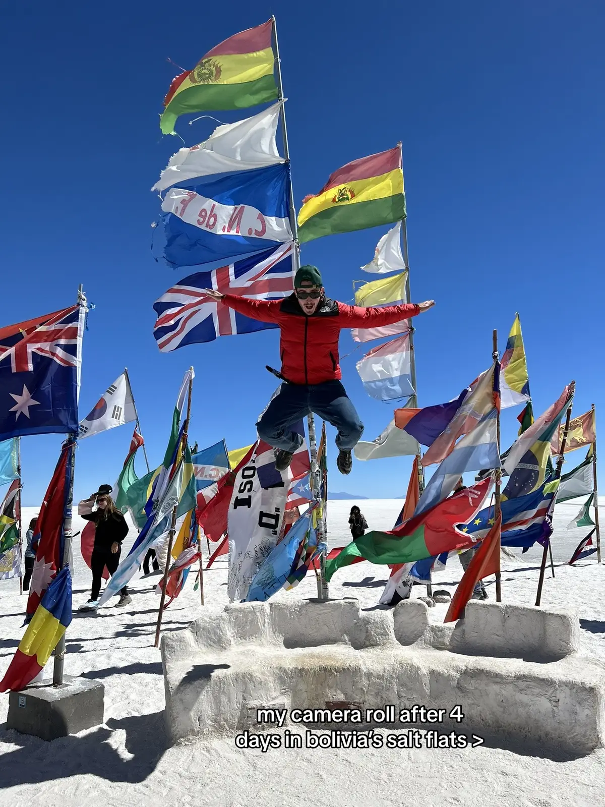 #uyuni #uyunisaltflats #uyunibolivia #boliviatravel #saltflats #uyunisaltpic #saltflatsbolivia 