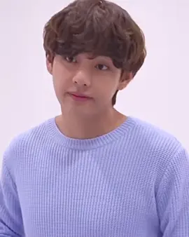Cutie Tata Mic face 😆🥰 #김태형 #KimTaehyung #taehyung #tatamic 
