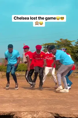 Tell them on the comment section that Chelsea lost the game😂😂😂😂 #detalkertwins #twinsofabuja #fypシ #twins #trend #funny #funnyvideos #chelsea 