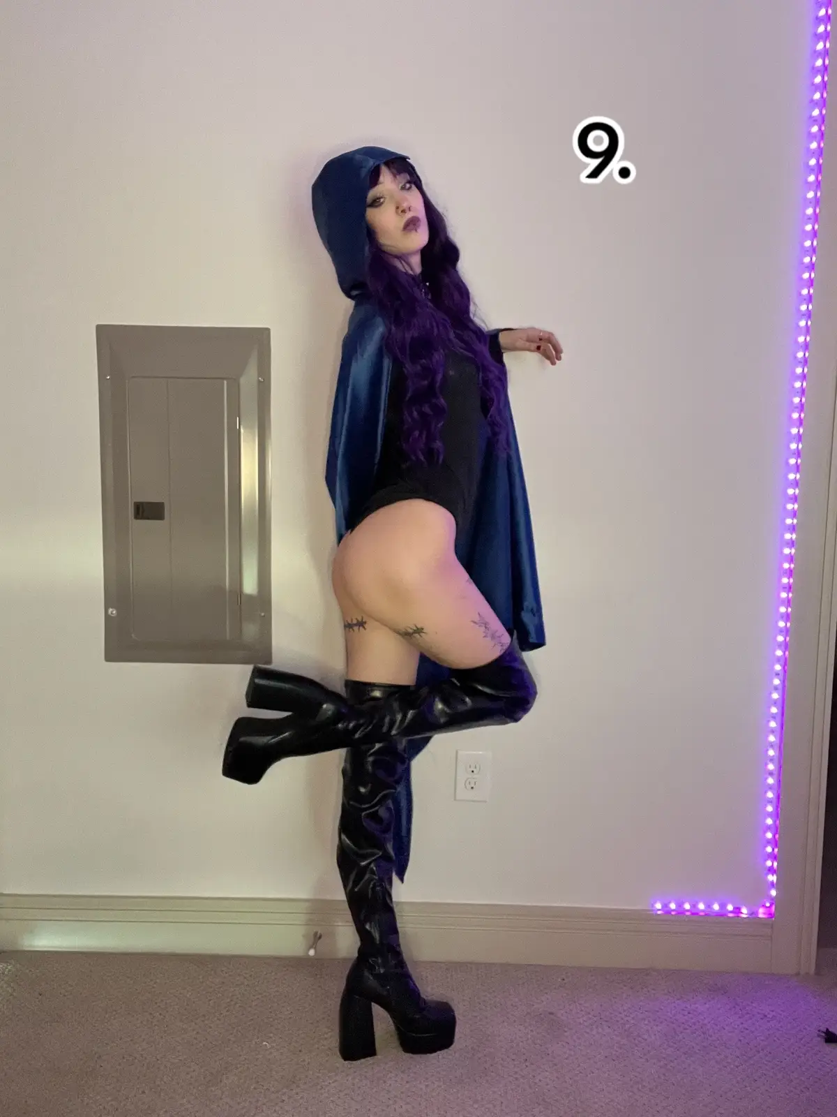 for some reason ppl think im 8 feet tall (ib @𝔠𝔯𝔲𝔢𝔩𝔩𝔞 ♡ )