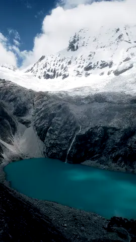 La Laguna 69 vista desde el aire 🇵🇪 • • • • #69lake #huaraz #drone #film #landscapes #lake #peru #fyp 