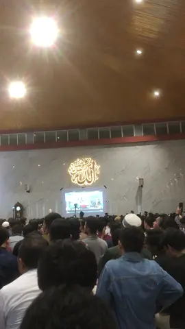 Alhamdulillah bisa dateng dan masuk di dalam Masjid mendengarkan Kajian Ustadz Hanan Attaki🥹🫶🏼✨ #kajianislam #kajianustadzhananattaki #kajiansemarang #semarangstory #saatnyapemudamembawaperubahan 