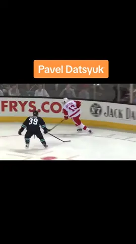 Pavel Datsyuk Was A Magician 🎩  On The Ice#😱🫨😱#paveldatsyuk #detroitredwings #🚨🔥😱 #hightlightgoals #NHL #magician #🚨🚨 
