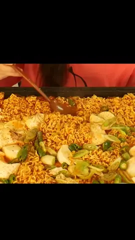 ACARA MAKAN MIE INSTAN PEDAS SUPER BESAR KOREA RAMEN MUKBANG🍜 #nareum_tv #ramenkorea #asmrvideosounds #mukbanggirl #koreannoodles #sospicy #videomakananpedas #yummyfood_  #streetfoodkorean #fyp #pyp 