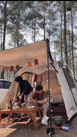 Manifesting bisa seperti ini sampai tua 🖤 #fyp #campfamily #campaesthetic #camping #traveling #familytime #viral 
