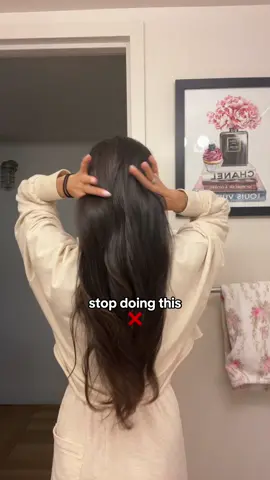 such an easy hack that you can wear all day :) #hairstyle #hairtok 
