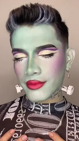 No te me acerques 🧟 #makeup #maquillaje #monsterhigh 