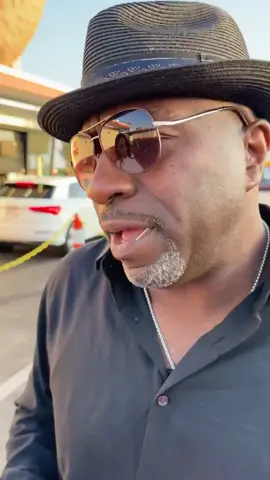 Sherman and Flawless arrive in LA and he puts her a stop to her plans
