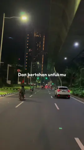 Lagu untukmu ❤️‍🩹 #pilihanhatiku #lavina #liriklagu #overlay #lirik #CapCut #templatecapcut #fyp 