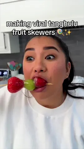 almost lost a tooth but it was worth it 😅 would you try tanghulu — #tanghulu #mukbang #korean #chinesesnack #mukbang #cooking #Recipe 