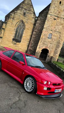 Escort Cossie!! Would you change anything about how the car is modified?