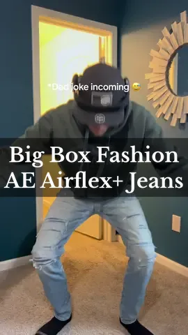 He just flexed so hard and did the squat test yall!!! 🥹 Thank you @American Eagle for thinking of us 🫶🏼 #aegiftedme #aejeans #athleticfitjeans 