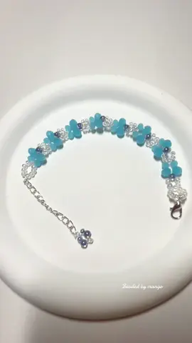 #craft #foryou #handmade #beads #diyproject #seedbeads #beadbusiness #beadedjewelry #crystalbeadsjewelry #crystalbeads #DIY #bracelettutorial 