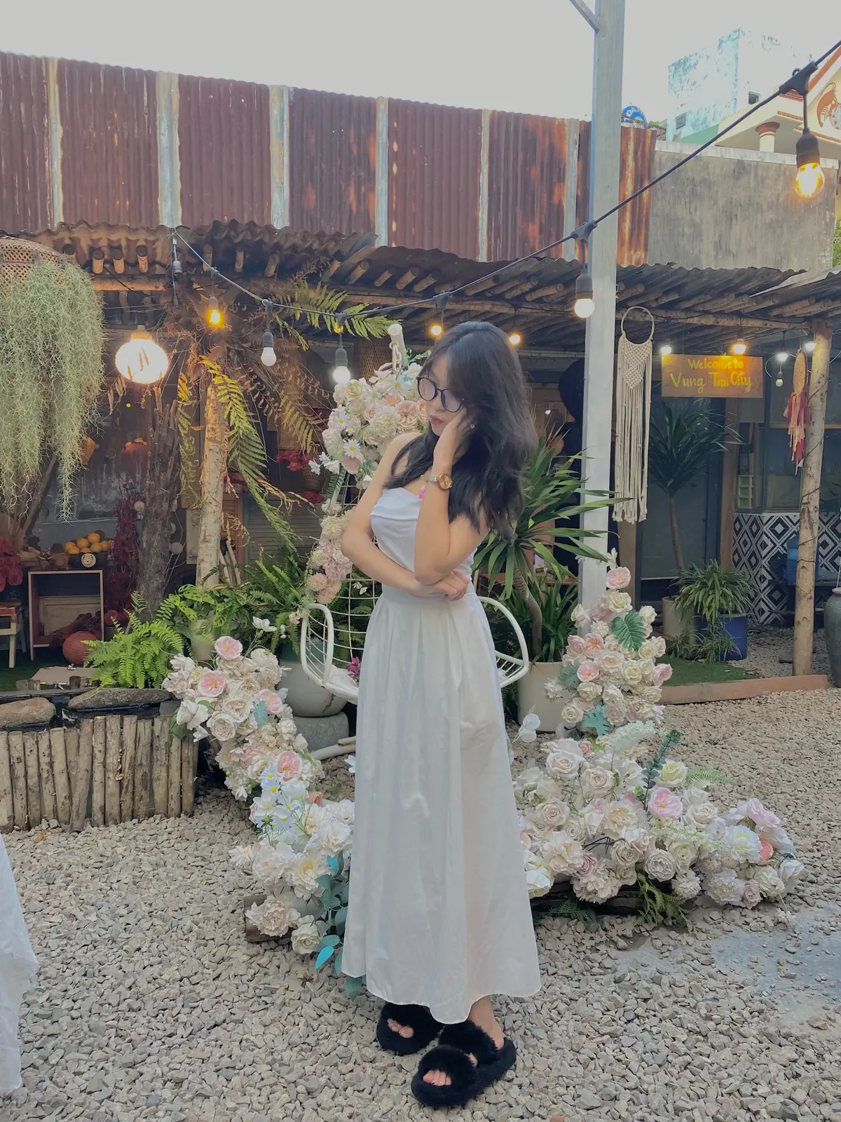 Hãy cười lên dii chuyện gi bỏ qua được thì cứ cho qua🫧