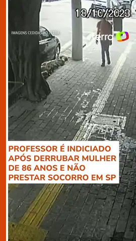 Um homem de 42 anos foi indiciado por ter empurrado uma mulher de 86 anos em uma rua dos Jardins, na Zona Oeste de São Paulo, e ter omitido socorro após ela sofre uma grave queda. A Polícia Civil conseguiu identificar o autor da agressão, mas ele responderá em liberdade. #TerraBrasil #TerraNotícias #SãoPaulo #Crime #Agressão #Policia #Investigação #Justiça #TiktokNoticias 