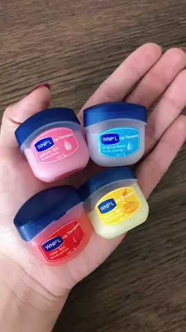 HIDRATANTES LABIAIS PEQUENOS MAS EXTREMAMENTE POTENTES 💋 #shein #hidratante #hidratação #hidratar #hidralips #wnplvaseline #wnpllipbalm 