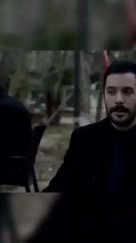 Sokak başka .
