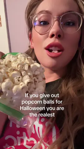 Who gives out #popcornballs for trick or treaters? Is it a midwest thing? #halloween #trickortreat #fyp 