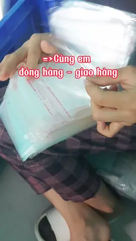 Đóng gói hàng hóa  #giacongtainha #xuhuong2023 