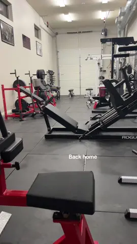 Only reson i come back #homegym #gym #fyp #lifting 
