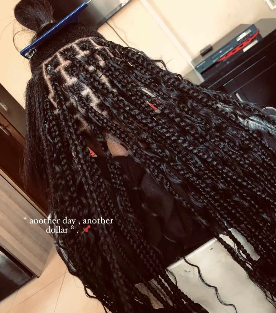 #knotlessbraids #bohobraids #goddessbraids #fyp 