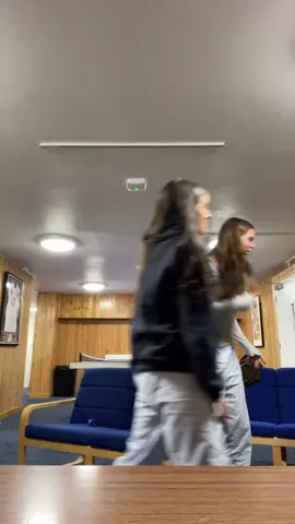 @Jas 😜👯‍♀️👯‍♀️