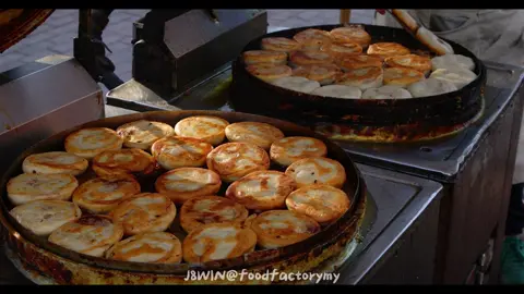 Selling 1,500 pieces per day! Crispy beef pie, the boss only has 7 fingers, incredible making speed #koreafoodietrip #crispybeef #pie #chinafoodie #chinafoodviral #foodfactory #chinastreetfood