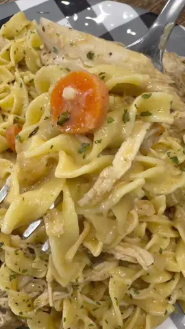 These Almost One Pan Creamy Chicken and Noodles won’t disappoint!  Recipe  1 cup chopped carrots  1 cup chopped celery  1 small diced onion  Salt, pepper, garlic powder  4 tbsp butter 3 tbsp flour 1 tbsp minced garlic  2 cups chicken broth  1/2 tsp each of salt, pepper, oregano, and thyme  1 tsp each of paprika, onion powder, garlic powder  1 lb chicken breasts  12 ounces of Egg Noodles  Steps Cut chicken breasts in half lengthwise to make them thinner. Season the chicken with some salt, pepper, and garlic powder (I don’t use exact measurements for this part).  Next, get your skillet over medium heat and add in 3 Tablespoons of butter and your chopped veggies.  Once those start to soften up add in 1 more Tablespoon of butter along with 3 Tablespoons of flour stirring it all together to form a roux.  Add in the minced garlic and 2 cups of chicken broth and stir well. Season with salt, pepper, oregano, thyme, paprika, onion powder, and garlic powder. Stir well and when it starts bubbling add the chicken to the skillet and boil your egg noodles.  Make sure the chicken is covered in the gravy, cover with a lid, and turn the heat down to medium low. Let this cook for 12-15 minutes or until the chicken reaches an internal temp of 165 degrees. My chicken was ready in 12 minutes, but they were pretty thin.  To finish up just shred the chicken with a couple of forks and stir in the cooked egg noodles! Enjoy! Let me know if you try it out.  #chickenandnoodles #EasyRecipe #dinner #fallmeals #onepanmeal #chickenrecipes 