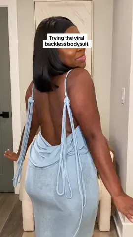 I’m in shock right now! You NEED this shapewear for every backless dress!!😩😭😍 #shapewear #backlessdress #backlessdresshack #backlessbras #backlessdressbrahack #lowbackdress #deepplungebra #lowcutdress #deeplunge