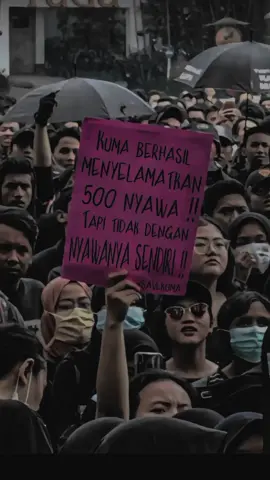 kuma terlalu bagus untuk karakter sampingan. #savekuma #bartholomewkuma #bartholomewkuma #onepieceanime #nika 