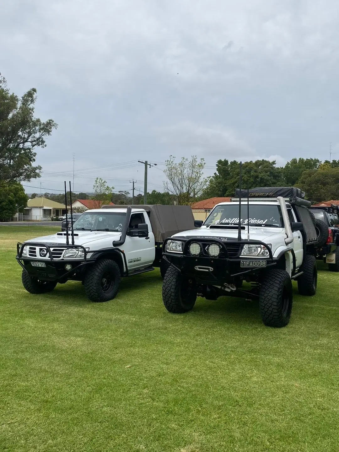 This photos from a couple weeks after buying the ute i think my first mods were 35s and some towing mirrors 🤘🏼 shes come a long way since then and this is her big bro 😎 GUROWDY