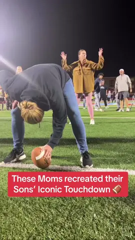 These Moms are Awesome 👏❤️ (Via saxon_football/ig) #family #moms #touchdown #kids #sports #football #highschoolsports #highschoolfootball #family #together #community #parents #fun #memories 