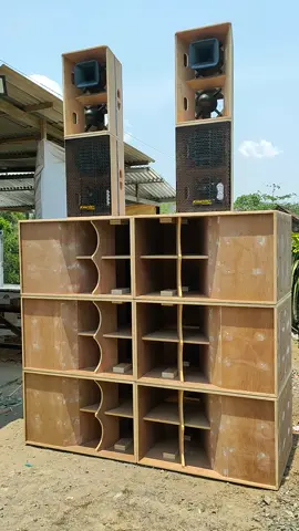 supali sw118,cides 10 inch.RBT audio Sragen by kampret custom box speaker.info pemesanan👉081515619756 #fyp #pengrajinboxspeaker #soundsystemponorogo #soundsystemjawatimur #paketsoundsystem 