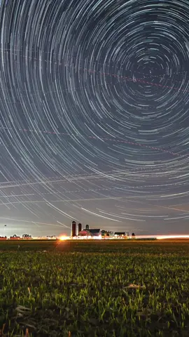 Star trails over a farm in Lancaster, Pennsylvania 💫 To create this timelapse I took 300 photos with my @sonyalpha A7III camera and the 24mm GM lens over the course of an hour and a half. Thanks for looking! #timelapse #astrophotography #nightsky #sonyalpha #stars #lancasterpa #landscapephotography #startrails #longexposure 