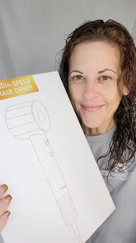 The @fentgotech Ionic Hair Dryer gives you salon-quality results in your own home! Find them on @Amazon 