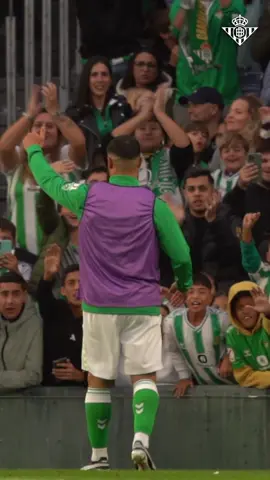 In love 🥰🧞‍♂️ #RealBetis #TikTokFootballAcademy #DeportesEnTikTok #NabilFekir