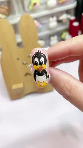 Con vịt đen #nails #nailart #tabangbang #donail #dungculamnails #cojubamo #jubamo #hoclamnail #tabangbangnail #nails💅 #cogiaodaynail #chiasekinhnghiem 