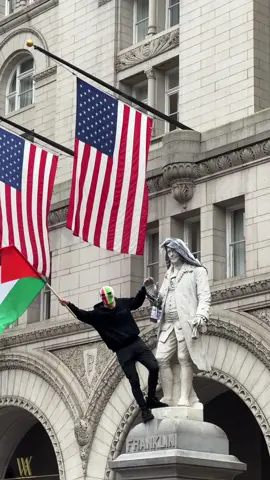 I took a break from tiktok for obvious reasons…voicing my support for the palestinian people is more important than silence #freepalestine  #washingtondc #dc #dmv #districtofcolumbia #capitolhill #thewhitehouse #nov4 #protest 