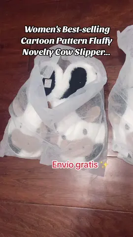 #Women's Best-selling Cartoon Pattern Fluffy Novelty Cow Slipper #pantunflas de vaquita #Tiktokshop#pantunflas para navidad ✨