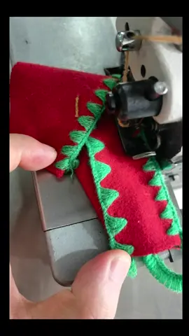 318 triangle overlock sewing #sewingmachine 