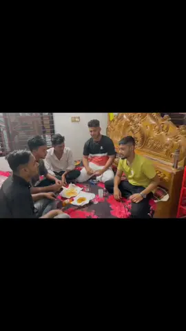 সবাই তাবারুক খেয়ে জাবেন 😄😄🤪