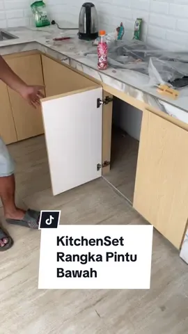 KitchenSet Rangka Pintu Bawah #dapur #DIY #kitchenset #kitchen #inspirasi 