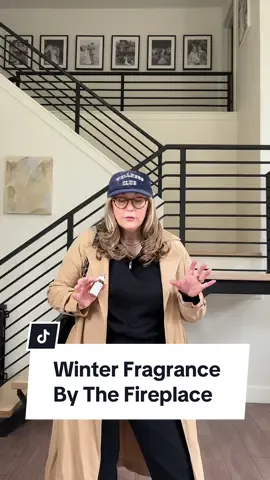 The perfect fall & winter fragrance @maisonmargielafragrances 🔥 #winterfragrance #bythefireplaceperfume #bythefireplace #giftedbymargielafragrances #replicabythefireplace 