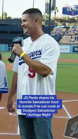 #JDpardo shares his favorite #salvadoranfood🇸🇻 and reveals if he can cook at #Dodgers #SalvadoranHeritageNight! #salvadorian #salvadorancheck #pupusas #pupusassalvadoreñas #dodgerbaseball #salvadorantiktok #mayansmc 