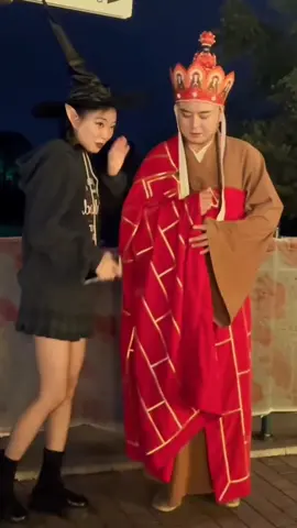 Ngộ Không - đừng cíu thầy. #duongtang #tamtangquaybar #đườngtăng #tayduky #bar #tiktokgiaitri #xuhuongtiktok #halloween #trending #nhacthailan 