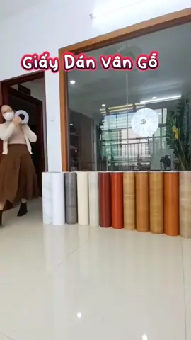 Giấy decal dán vân gỗ💯💯💯 #giadungtienich #trending #xuhuong #trendingnow #xuhuongtiktok #tienich #tiepthilienket #affiliatemarketing #tiktokshop #đồgiadụng #reviewđồgiadụng #tiktokawardsvn2023 #giaydantuong 