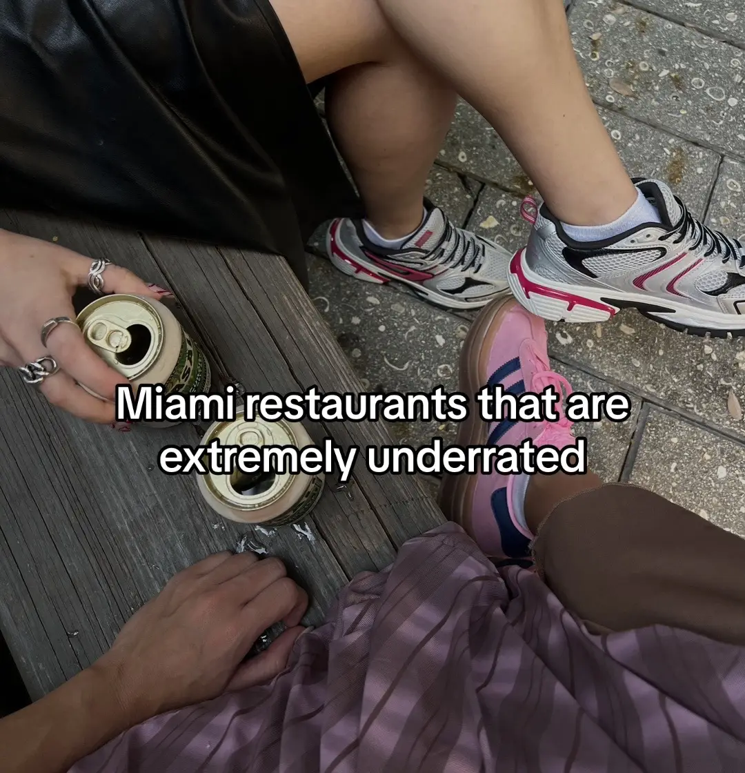 If you love good food and cool vibes - give these a try!! #miamilife #miamifoodie #miamifoodscene #miamifoodlovers #miamifoodlovers #miamirestaurantes #miamirestaurantsreview #bestplacesinmiami #girldinne 